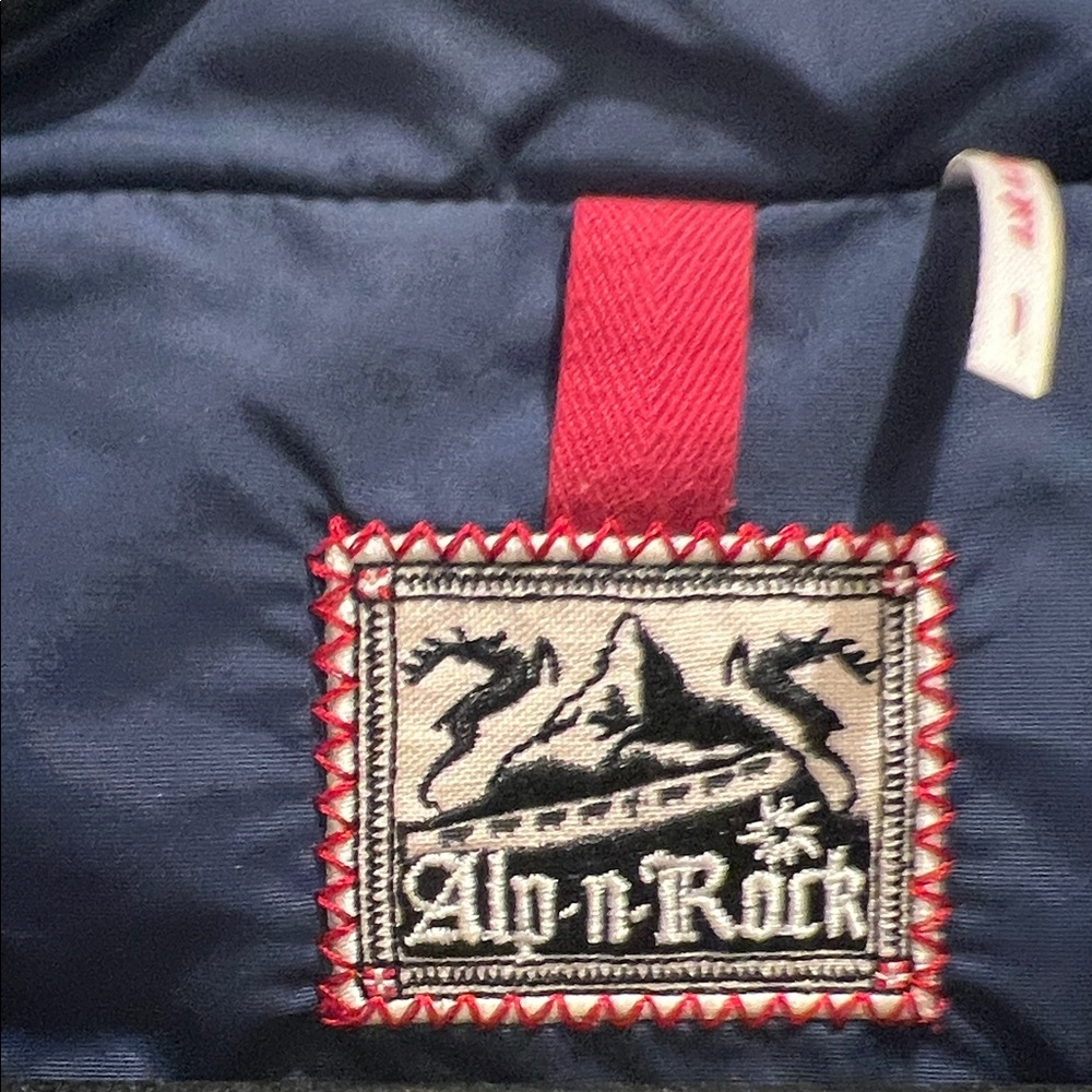 Alp N Rock Navy Noella Navy Puffer Apres Ski Vest - Picture 6 of 10